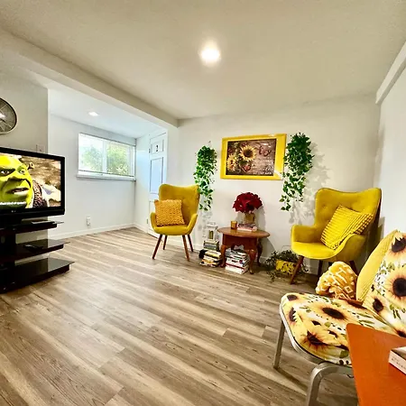 Cozy Private Room With Shared Bathroom On The 1St Floor - Conveniently Located Near Seatac Airport And Downtown Seattle Exterior photo